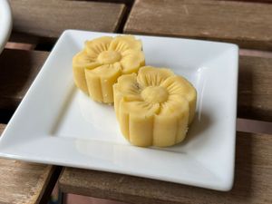 Gâteau de haricots mungo at Shiang Yun in Bussy-saint-georges