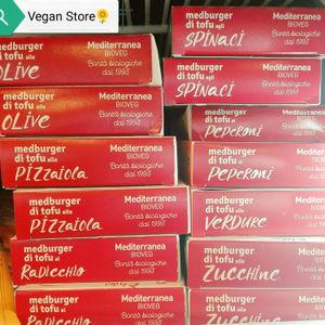 Tofu burgers at Vegan Store Stall 83 in Rome