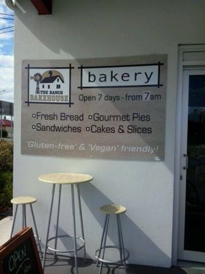 vegan sign at Ranch Pies in Warwick