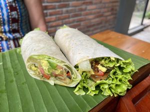 Wrap   at Banlle in Siem Reap