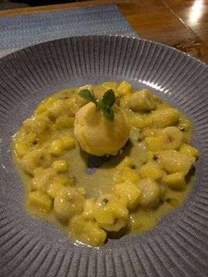 Vegan fried banana with coconut milk at Banlle in Siem Reap