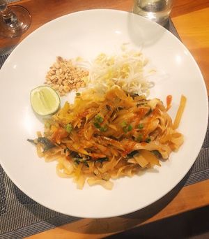 Pad thai  at Banlle in Siem Reap