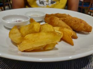 Banana flower fish and chips at Banlle in Siem Reap