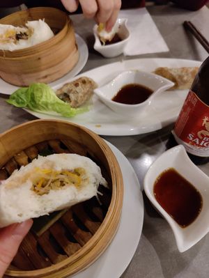 Bao buns and crispy spring rolls, number 2 and 3 at Quy Nguyen - Vegan Living in Berlin