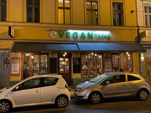 Quy Nguyen-Vegan Living, Berlin  at Quy Nguyen - Vegan Living in Berlin