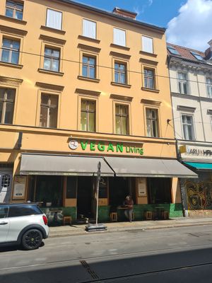 Outside at Quy Nguyen - Vegan Living in Berlin