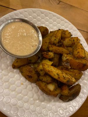 extra side of roasted potatoes (4$) at Organico Fortuna in La Fortuna