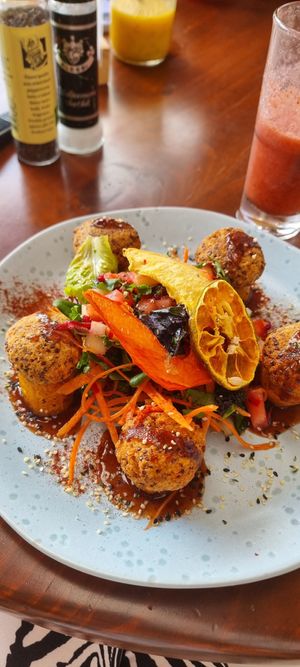 Peace and live dish (mainly salad, not super filling) at Organico Fortuna in La Fortuna