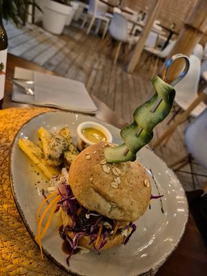 Tofu Burger at Organico Fortuna in La Fortuna