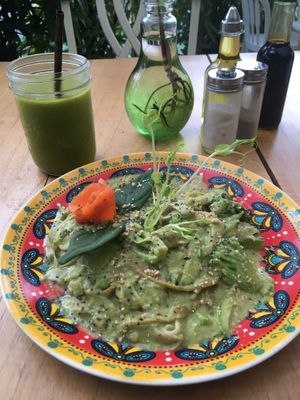 Pasta y palta 😋 at Organico Fortuna in La Fortuna
