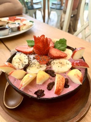 Sunshine Bowl at Organico Fortuna in La Fortuna