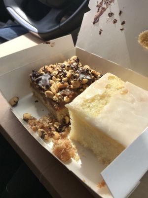 Die Kuchenstücke sind riesig und superlecker!  at Sattgrün in Essen