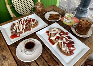 Strawberries and cream french toast at Bar Bombon in Philadelphia