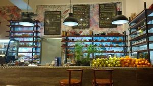 yummy choices! at bistRAW & Tea in Prague