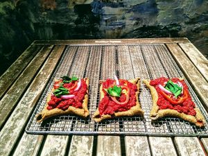 Na pátek jsme si pro vás připravili takovou testovací novinku. Je to RAWVIOLA, taková slaná italská kuchyně ?. Zítra budou sušené hned ráno. Máme jen tyto 3 kousky. Kdo chce, pošlete nám rezervaci :)

#raw #itálie #kdodrivprijde #60Kč at bistRAW & Tea in Prague