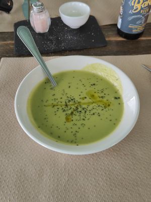 Sopa do dia 😋 at La Libelula Vegan Cafe in Fuengirola