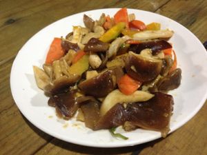 Fried vegetables at Xin Shiji - The New Century in Hengchun