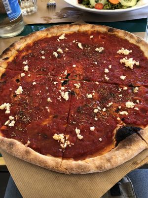 Pizza Foccacia  at Manifattura Di Gelato in Calheta