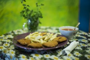 Falafel with chips at A Cova Dos Ratos in Vigo