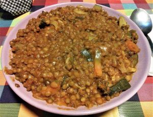 Lentellas (lentil bowl) at A Cova Dos Ratos in Vigo