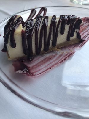 Cheesecake at Full Bloom in Miami Beach