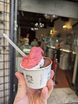  at Gelateria del Teatro in Rome