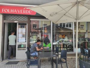 Outside seating at Folha Verde in Lisbon