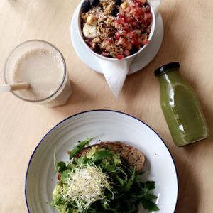 breakfast at The Hive of Vyner St in East London