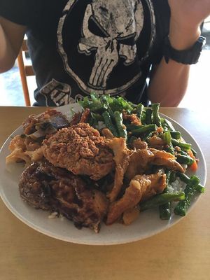 economic rice from buffet spread at Huan Xi in Nibong Tebal