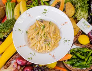 Penne mit Erdnuss und Broccoli at Ronja in Muelheim