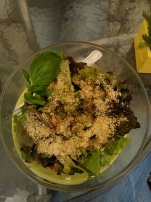 Spinach pasta with avocado and fresh greens. One of my favourites at BIOFresh in Timisoara