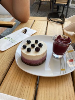 Blaubeerkuchen mit Soße 💜  at BIOFresh in Timisoara