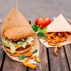 BeeV-Burger at Bi-Bu Vegan Mobil Bonn in Bonn