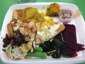 buffet style at ZhǎngChūn 長春 - Datong in Tainan