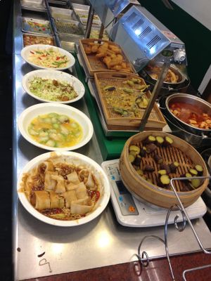 view of buffet at ZhǎngChūn 長春 - Datong in Tainan