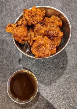 Popcorn cauliflower (8/10) at Happy Maki in Brighton