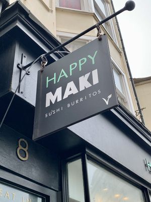 Amazing little place for vegan sushi burritos. Tasted absolutely incredible and fresh ! Would definitely come back 🙌🏼 at Happy Maki in Brighton
