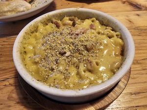 Pistachio mac n cheeze at Purezza in Brighton