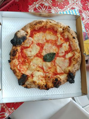 No good  at Purezza in Brighton