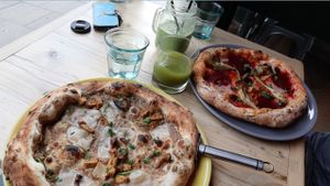 Truffle and season pizza + green smoothie and green juice at Purezza in Brighton