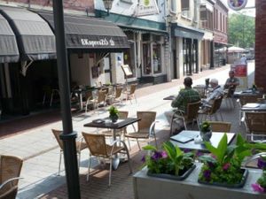 Exterior/terrace at EKspresZO in Weert