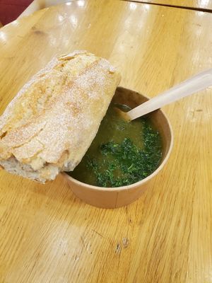 Spinach Leek Soup for 5,25€ at CDG- EXKi - T2E in Roissy-en-france