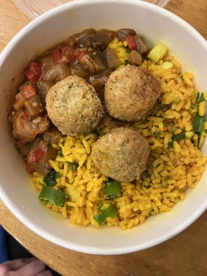 falafel veggies and rice bowl  at CDG- EXKi - T2E in Roissy-en-france