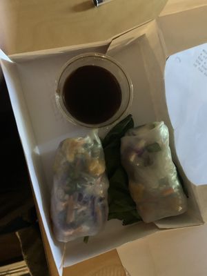 Summer rolls and dipping sauce   at EXKi - Grand Rue in Luxembourg City