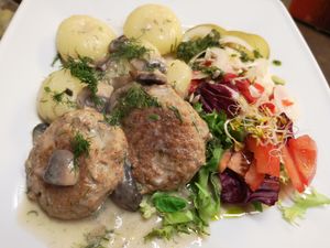 Domowy wegański obiad  at Pomylone Gary in Lublin