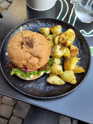 Burger with seitan at Veggic in Plovdiv