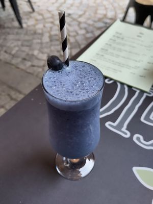 Blueberry smoothie at Veggic in Plovdiv