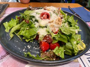 Spring salad at Veggic in Plovdiv