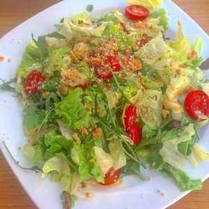 Green salad with nut "parmesan" at Veggic in Plovdiv