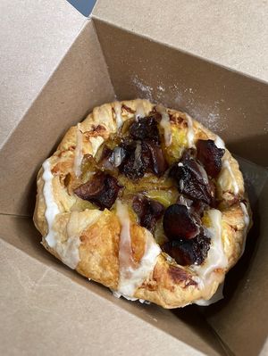 Spiced Apple Danish Pastry at Chia Naturally Healthy in Hitchin